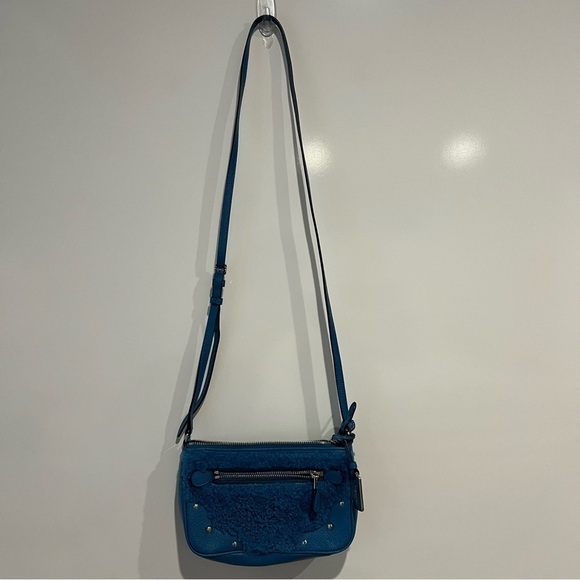 Coach Bright Blue Shearling Leather Rhyder Pochette Crossbody Bag - Picture 2 of 15
